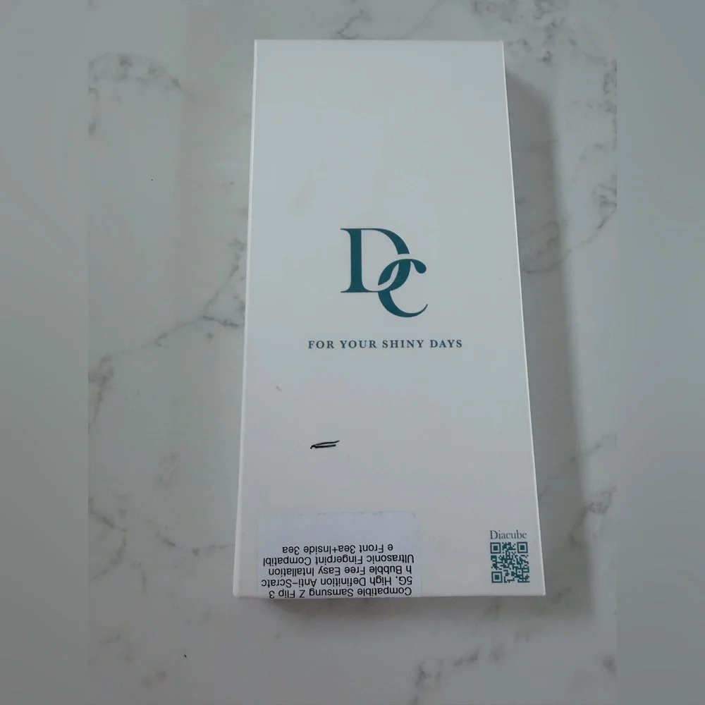 3 pack of DIACUBE Edge to Edge Screen Protector for Galaxy Z Flip 3